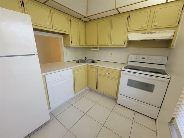 6000 NW 64th Avenue # 205, Tamarac FL 33319 - Tamarac, FL - Photo 3