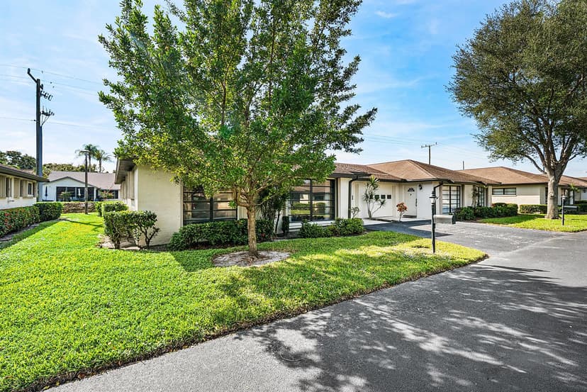 4866 Equestrian Road # A, Boynton Beach FL 33436