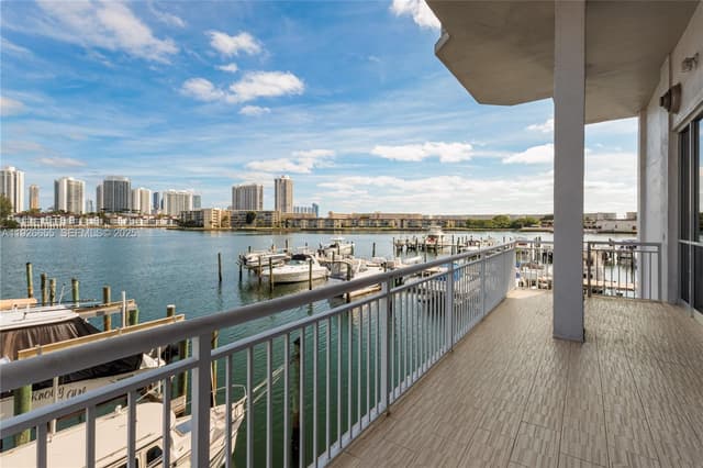 18011 Biscayne Blvd # 1501, Aventura FL 33160 - Aventura, FL - Photo 6