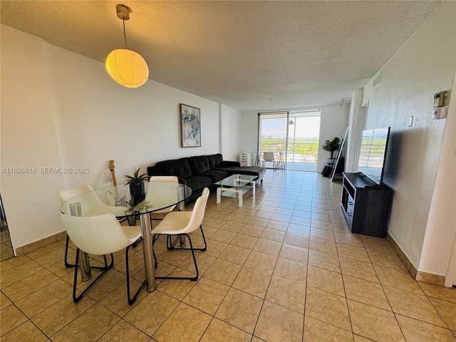 3660 NE 166th St # 812, North Miami Beach FL 33160 - North Miami Beach, FL - Photo 3