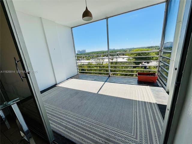 3660 NE 166th St # 812, North Miami Beach FL 33160 - North Miami Beach, FL - Photo 5