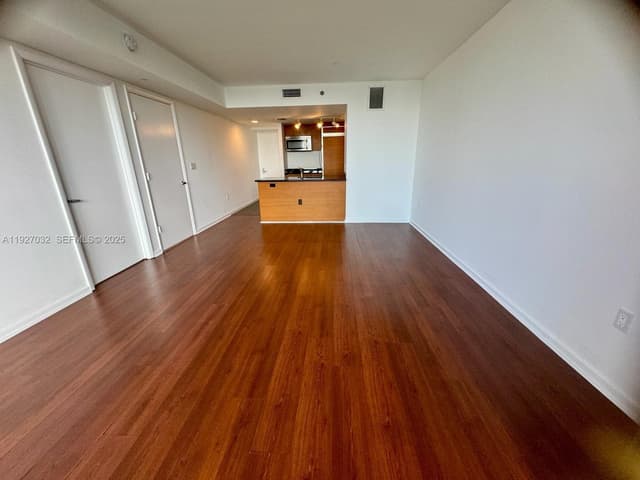 50 BISCAYNE Blvd # 3807, Miami FL 33132 - Miami, FL - Photo 5