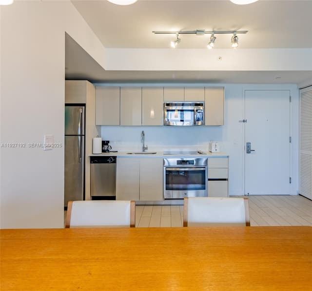 2602 E Hallandale Beach Blvd # R708, Hallandale Beach FL 33009 - Hallandale Beach, FL - Photo 5