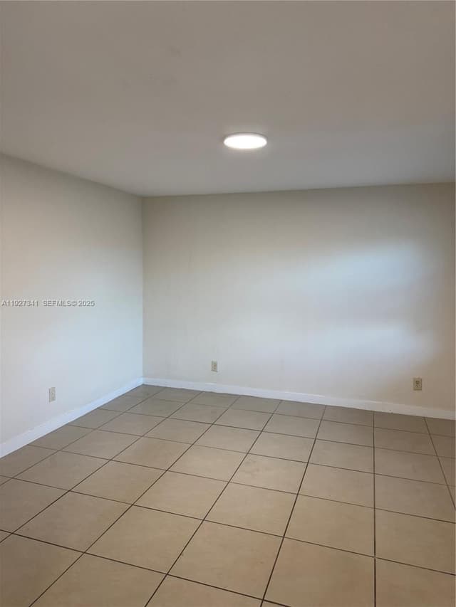 4717 SW 33rd Ave # 202, Dania Beach FL 33312 - Dania Beach, FL - Photo 4