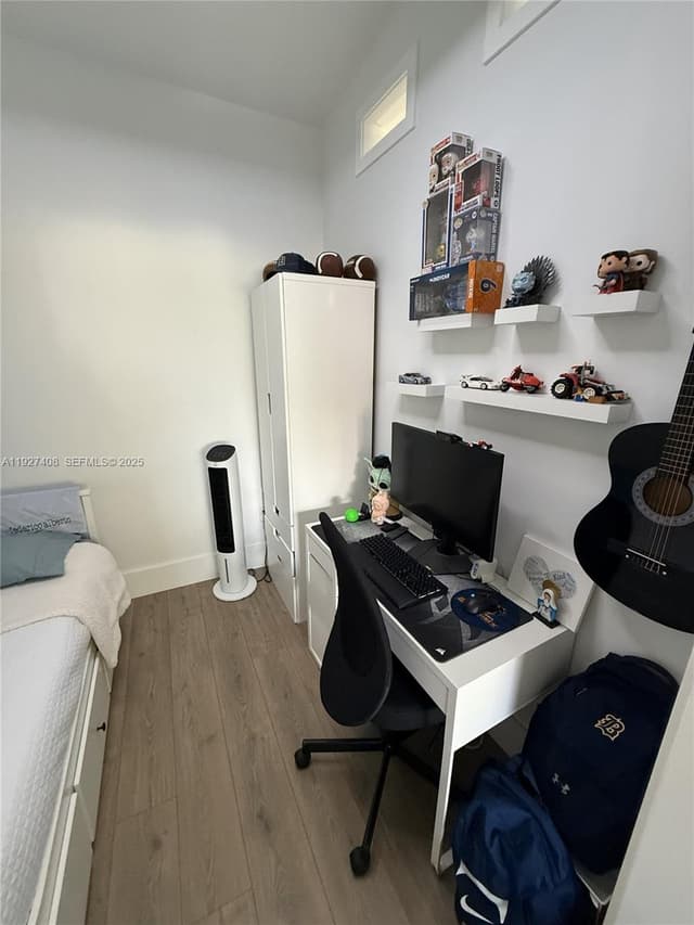 Image 6