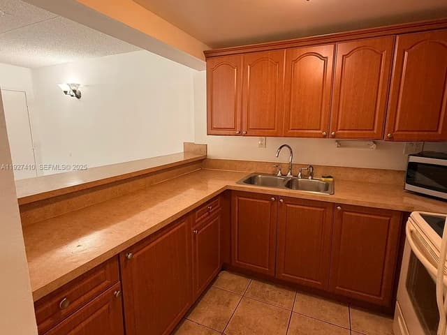 5855 Washington St # 91, Hollywood FL 33023 - Hollywood, FL - Photo 3
