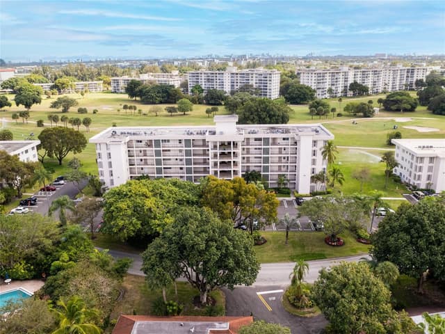 2850 N Palm Aire Drive # 601, Pompano Beach FL 33069 - Pompano Beach, FL - Photo 3
