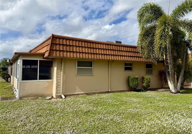293 Seville M # 293, Delray Beach FL 33446 - Delray Beach, FL - Photo 3
