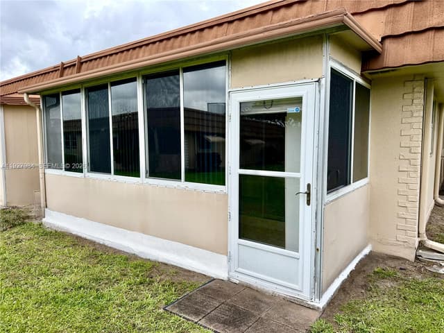 293 Seville M # 293, Delray Beach FL 33446 - Delray Beach, FL - Photo 5