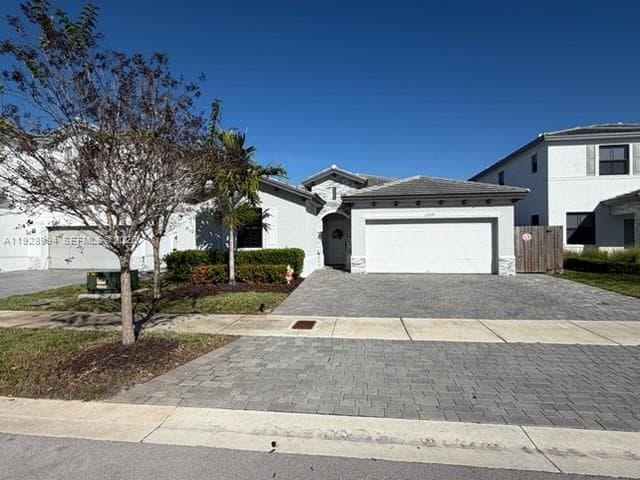 13361 SW 284th Ter, Homestead FL 33033