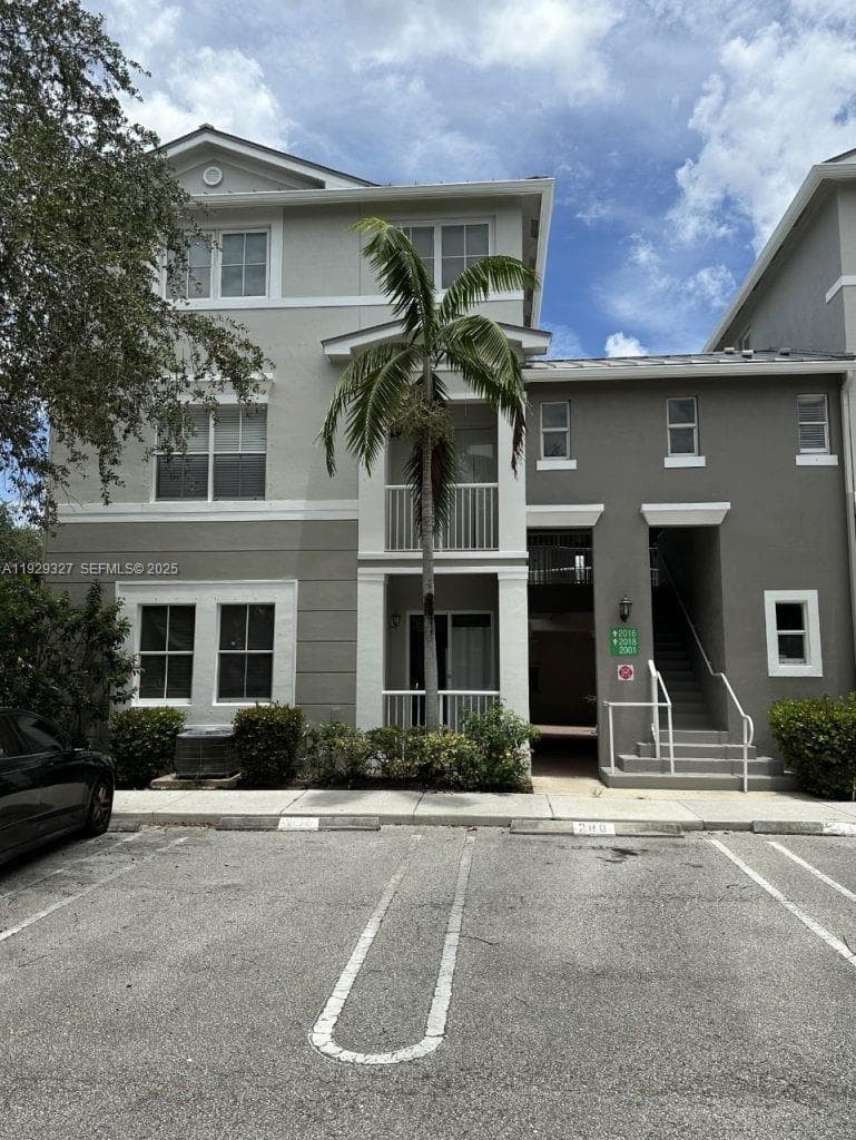 2016 Shoma Dr # 2016, Royal Palm Beach FL 33414