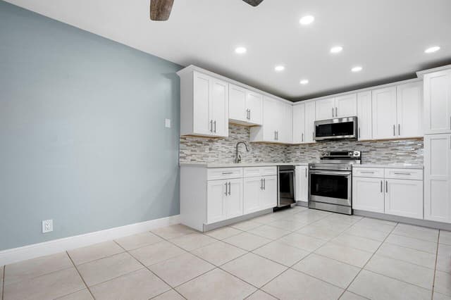 1740 NW 19th Terrace # 204, Delray Beach FL 33445 - Delray Beach, FL - Photo 4