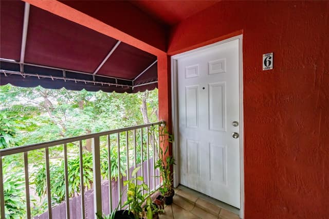 63 NW 17th Pl # 6, Miami FL 33125 - Miami, FL - Photo 2