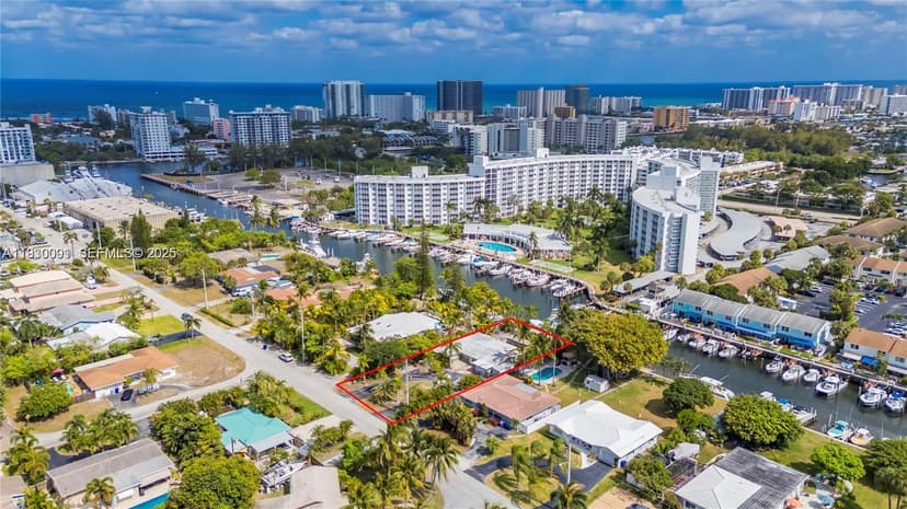 2740 NE 16th St, Pompano Beach FL 33062