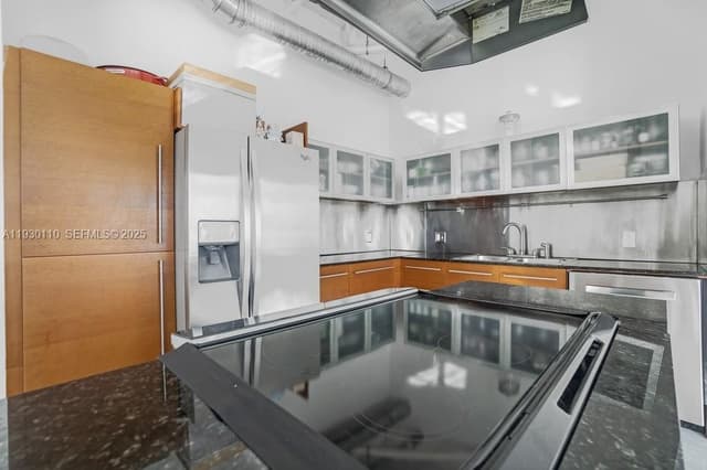 10 SW South River Dr # 608, Miami FL 33130 - Miami, FL - Photo 3