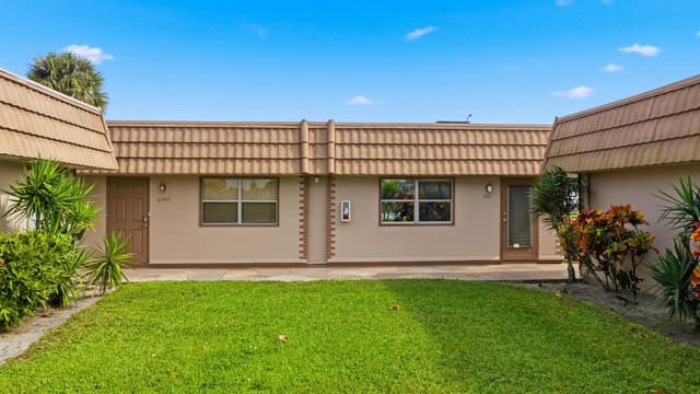 341 Seville O, Delray Beach FL 33446 - Delray Beach, FL - Photo 3