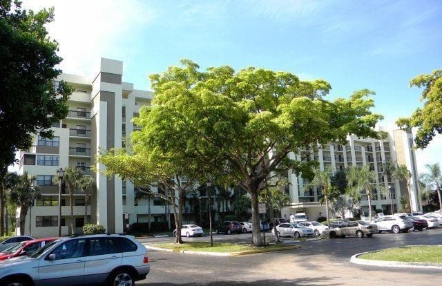 7050 NW 44th Street # 506, Lauderhill FL 33319 - Lauderhill, FL - Photo 2