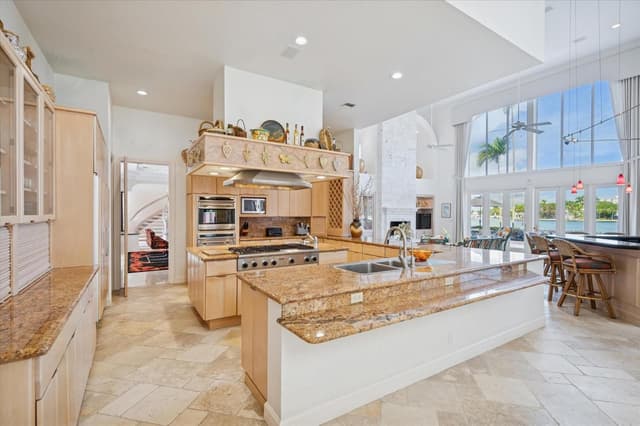 5 Isla Bahia Drive, Fort Lauderdale FL 33316 - Fort Lauderdale, FL - Photo 5