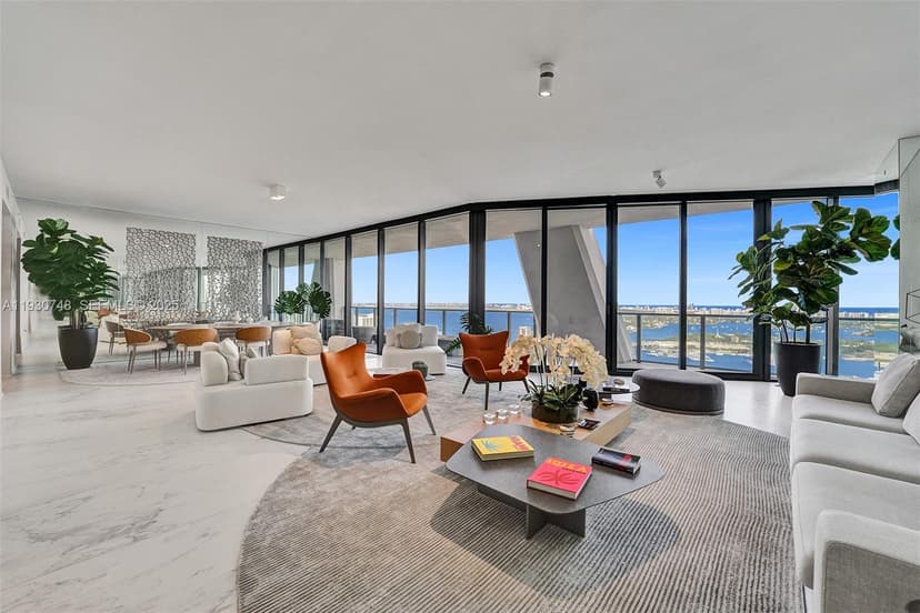 1000 Biscayne Blvd # 3902, Miami FL 33132
