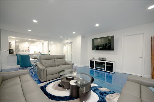 1551 NE Miami Gardens Dr # 225, Miami FL 33179 - Miami, FL - Photo 7