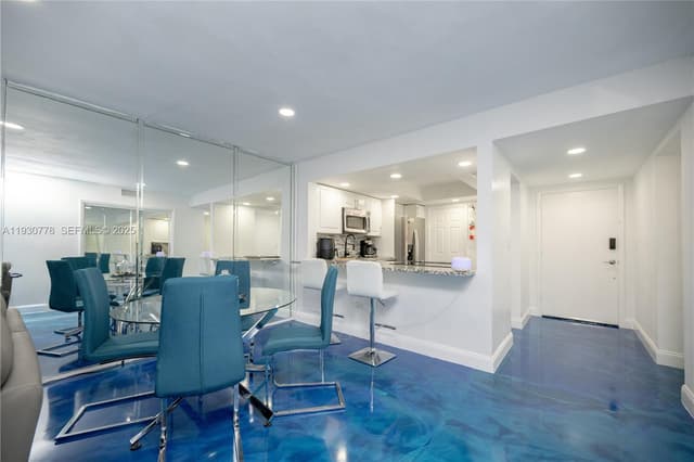 1551 NE Miami Gardens Dr # 225, Miami FL 33179 - Miami, FL - Photo 4