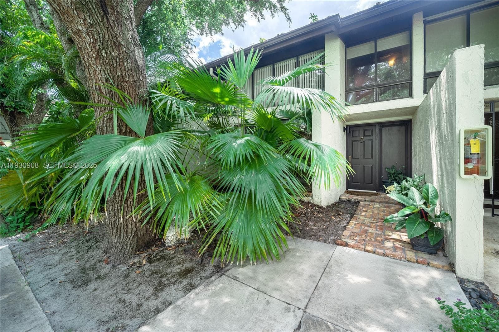 19212 NE 25th Ave # 283D, Miami FL 33180 - Miami, FL - Photo 1