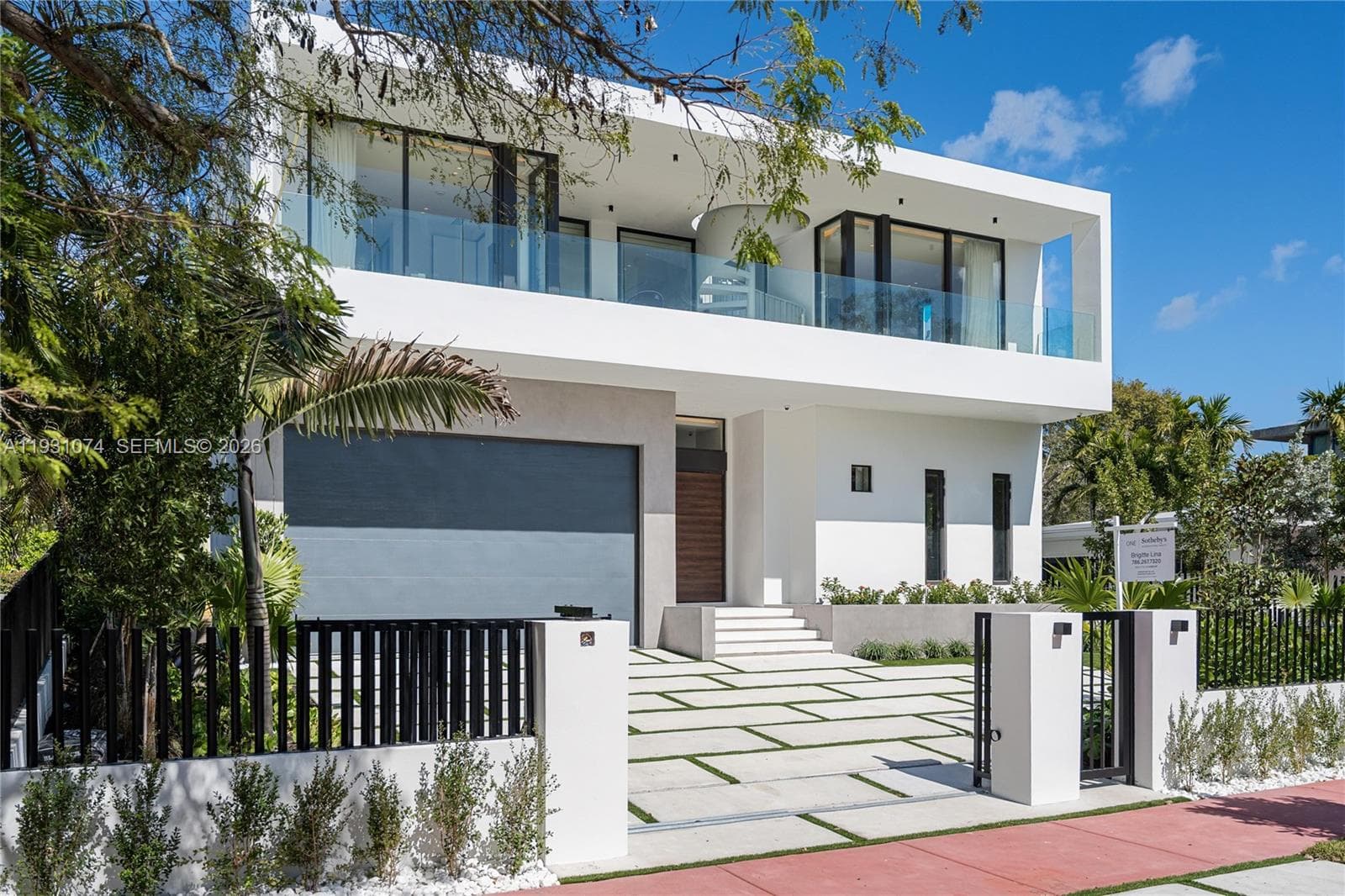 1045 W 47th Ct, Miami Beach FL 33140 - Miami Beach, FL - Photo 1