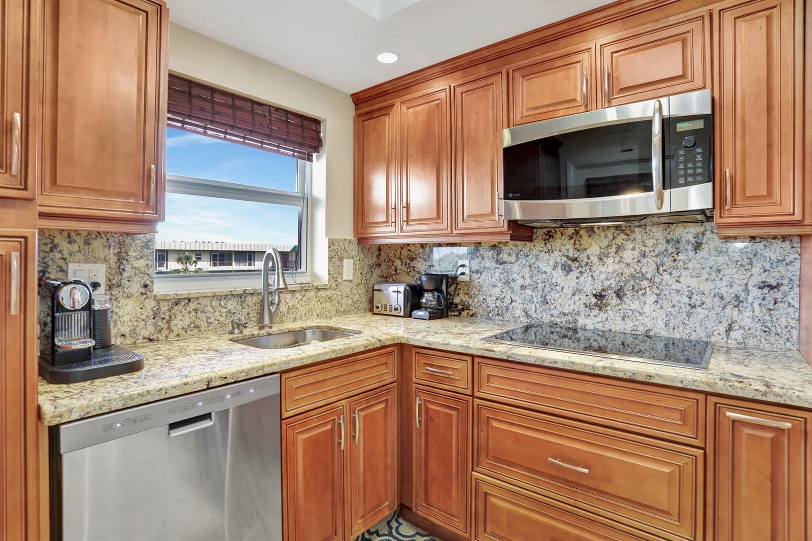 806 SE 7th Street # 403, Deerfield Beach FL 33441 - Deerfield Beach, FL - Photo 1