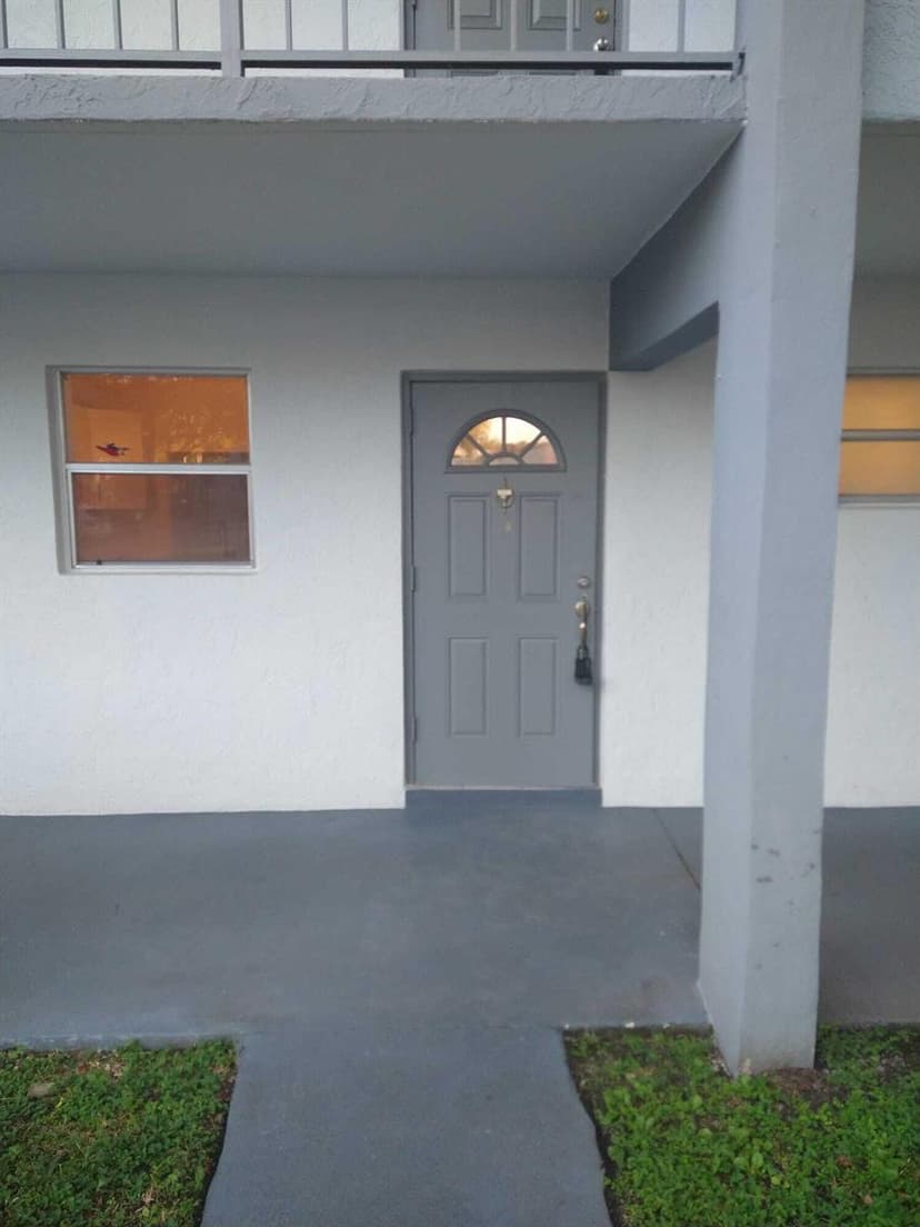 8321 Sands Point Boulevard # D109, Tamarac FL 33321