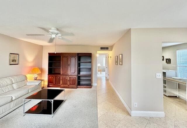 715 Normandy O, Delray Beach FL 33484 - Delray Beach, FL - Photo 1