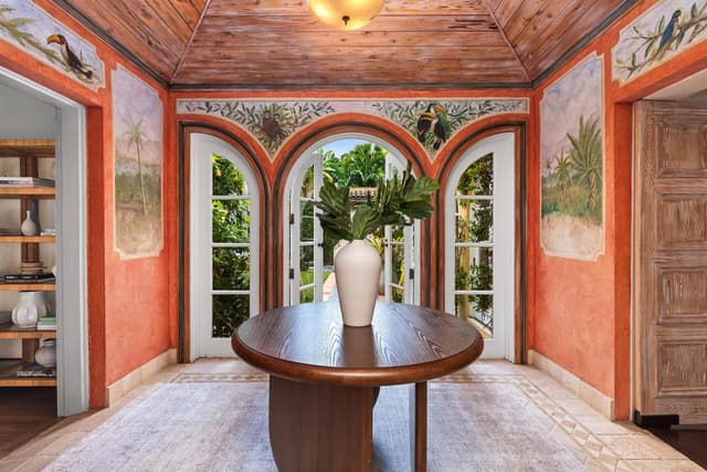 124 Brazilian Avenue, Palm Beach FL 33480 - Palm Beach, FL - Photo 3