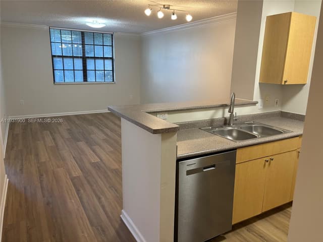 1919 Van Buren St # 219A, Hollywood FL 33020 - Hollywood, FL - Photo 2