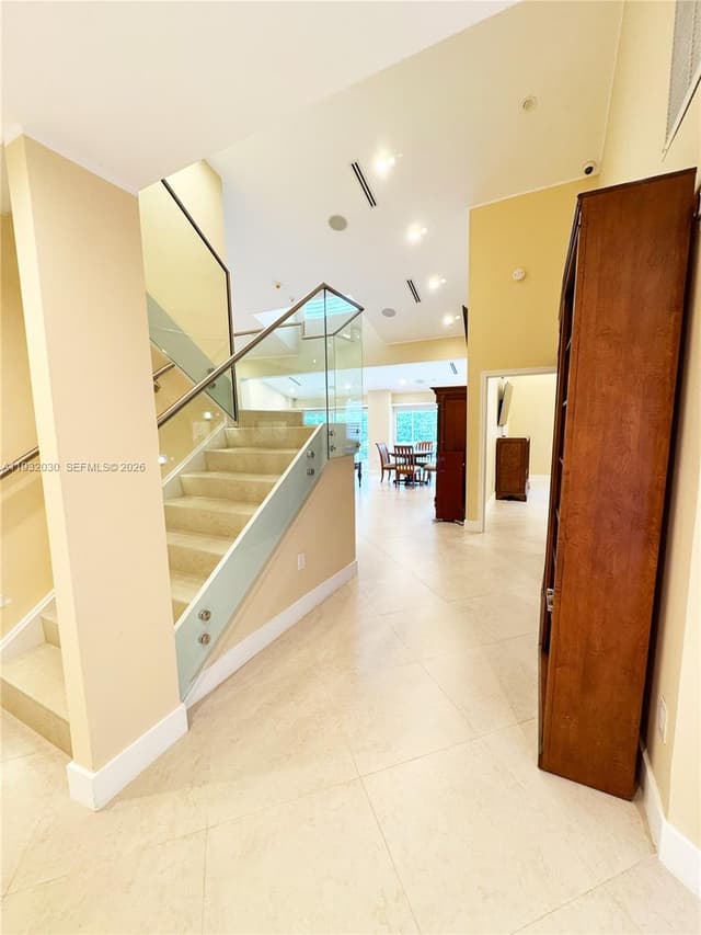 610 Misty Oaks Ln, Pompano Beach FL 33069 - Pompano Beach, FL - Photo 3