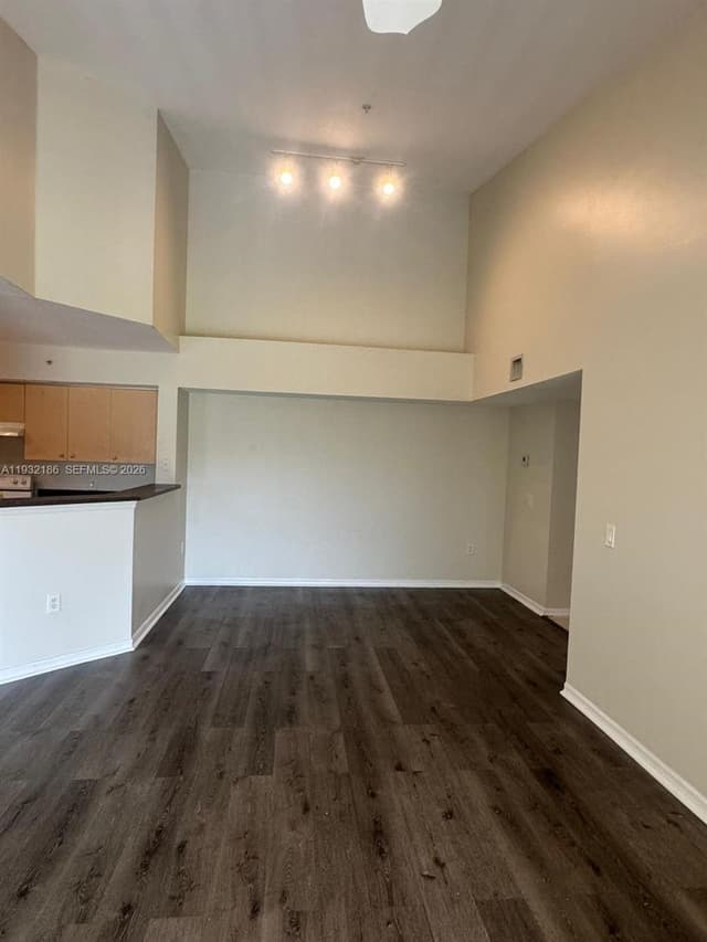4041 San Marino Blvd # 308, West Palm Beach FL 33409 - West Palm Beach, FL - Photo 2