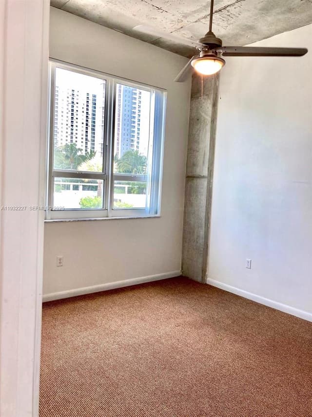 2001 Biscayne Blvd # 2608, Miami FL 33137 - Miami, FL - Photo 4