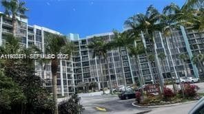 200 Leslie Dr # 303, Hallandale Beach FL 33009 - Hallandale Beach, FL - Photo 3