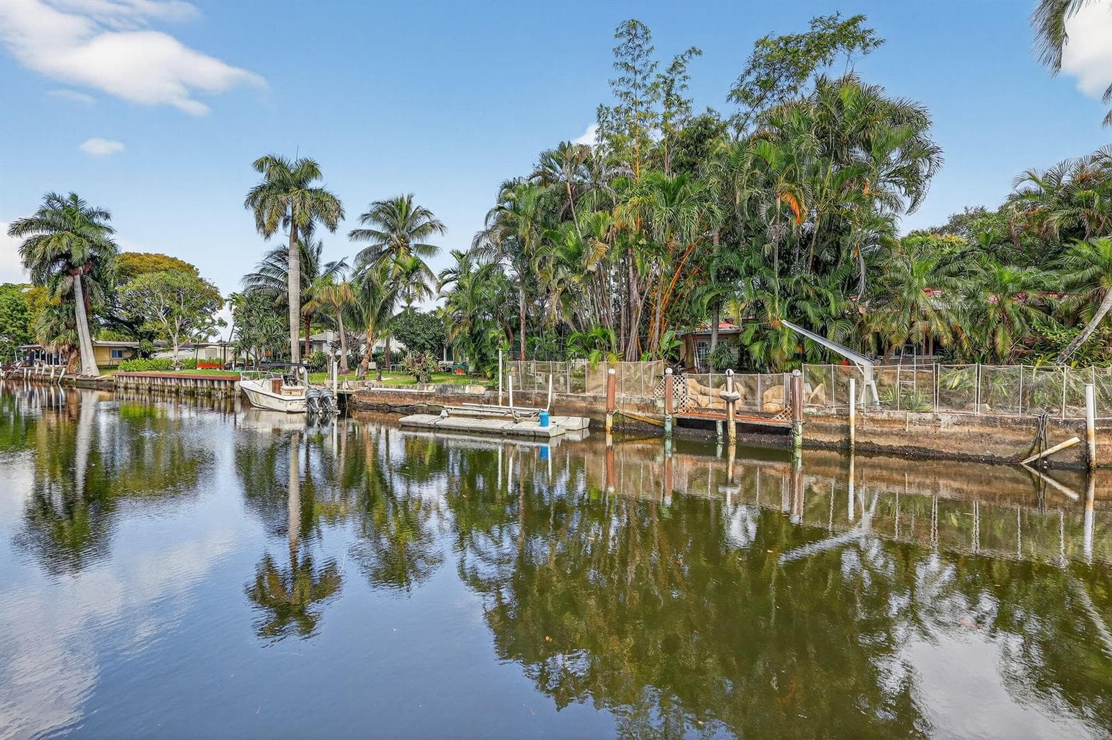 4540 SW 28th Terrace, Dania Beach FL 33312