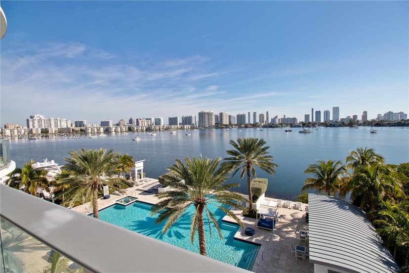 17111 Biscayne Blvd # 410, North Miami Beach FL 33160