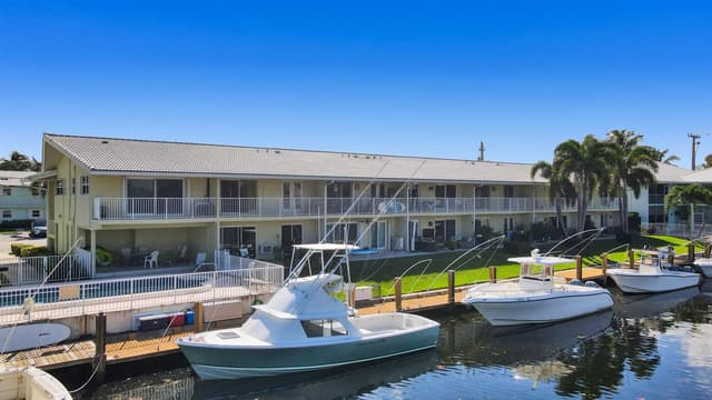 2311 NE 36th Street # 2f, Lighthouse Point FL 33064 - Lighthouse Point, FL - Photo 2