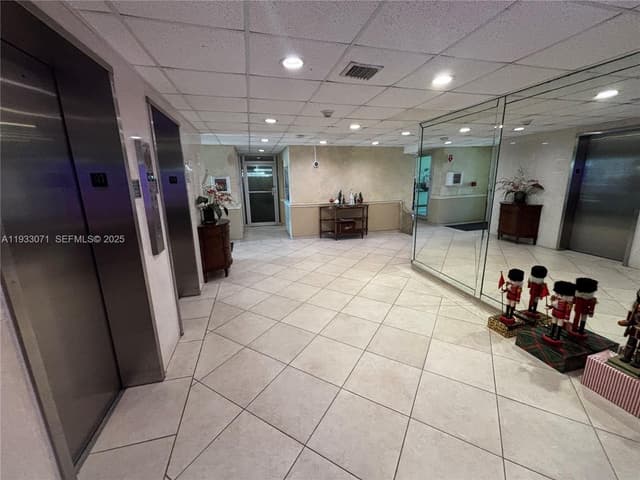 2500 NE 48th Ln # 507, Fort Lauderdale FL 33308 - Fort Lauderdale, FL - Photo 4
