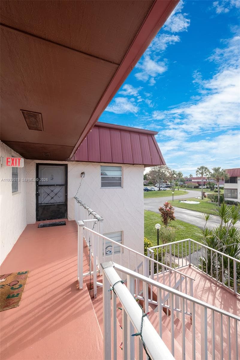 12027 S Greenway Cir # 206, Royal Palm Beach FL 33411 - Royal Palm Beach, FL - Photo 1