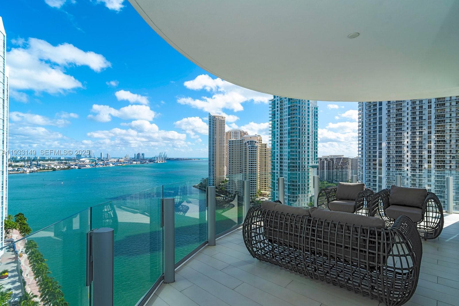 300 Biscayne Blvd Way # 1901, Miami FL 33131 - Miami, FL - Photo 1