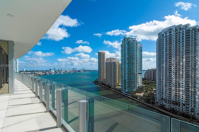 300 Biscayne Blvd Way # 1901, Miami FL 33131 - Miami, FL - Photo 4