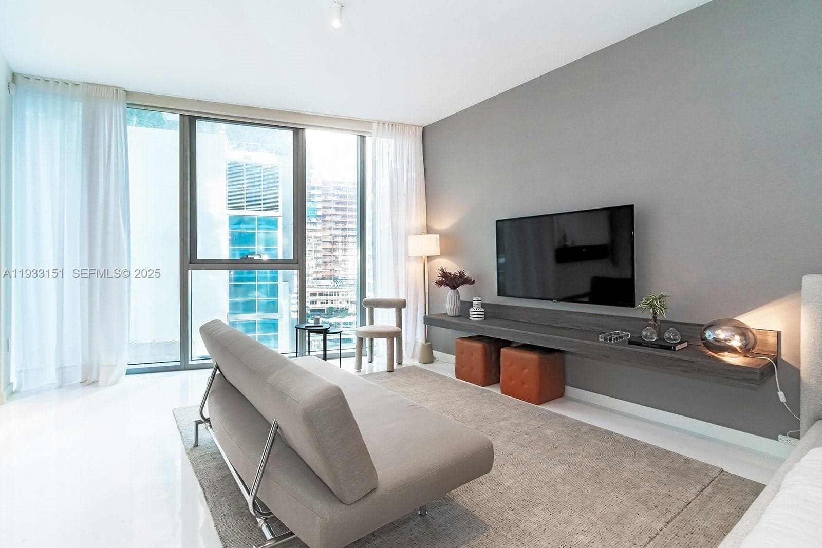 300 Biscayne Blvd Way # 805, Miami FL 33131