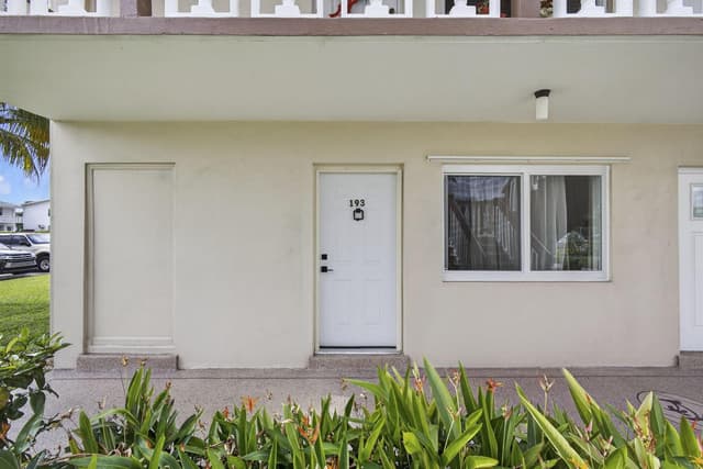 193 Easthampton I, West Palm Beach FL 33417 - West Palm Beach, FL - Photo 6