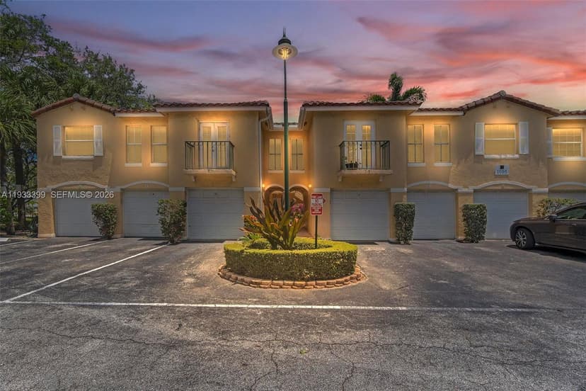 1105 Lake Shore Dr # 202, Lake Park FL 33403