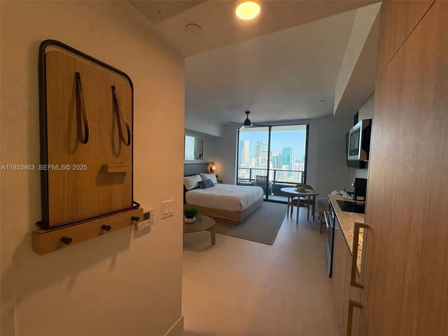 159 NE 6th St # 4010, Miami FL 33132 - Miami, FL - Photo 4