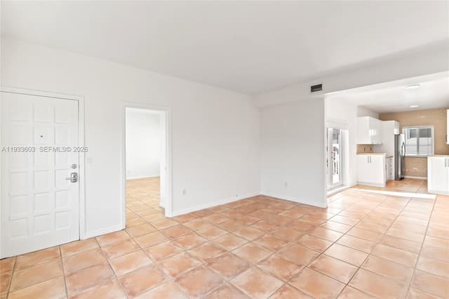 1925 Calais Drive # 6, Miami Beach FL 33141 - Miami Beach, FL - Photo 5