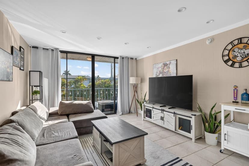 1531 SE 15th # 6, Fort Lauderdale FL 33316