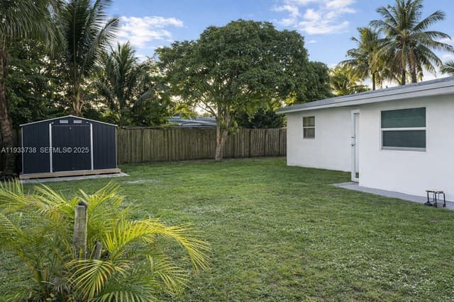 1704 NW 58th Ave, Margate FL 33063 - Margate, FL - Photo 2